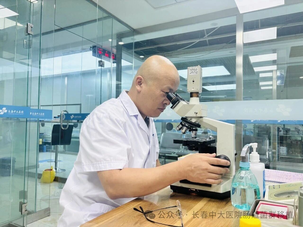 太原市|高朋磊医师：左手男科临床，右手肠道菌群移植深入研究